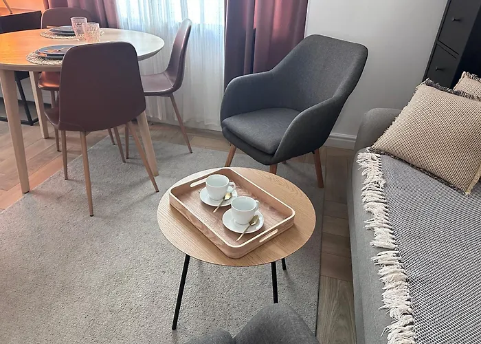 Lejlighed C 200m Do Plazy *